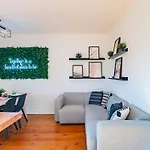 아파트 Guest 2 Boutique House