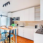 아파트 Guest 2 Boutique House