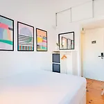 Guest 2 Boutique House 아파트 리스본