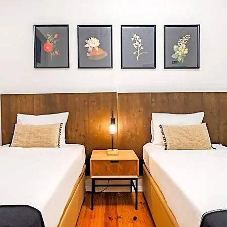Guest 2 Boutique House Hotel
