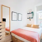 Guest 2 Boutique House Hotel
