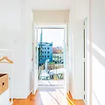 Guest 2 Boutique House Hotel Lisbona