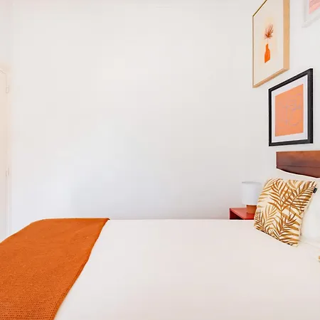 Guest 2 Boutique House Лиссабон