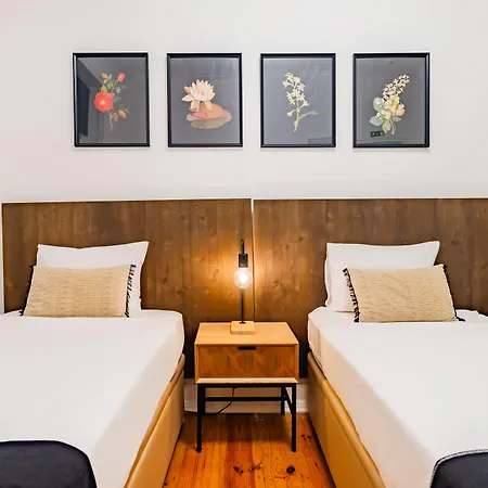 Guest 2 Boutique House Hostel *